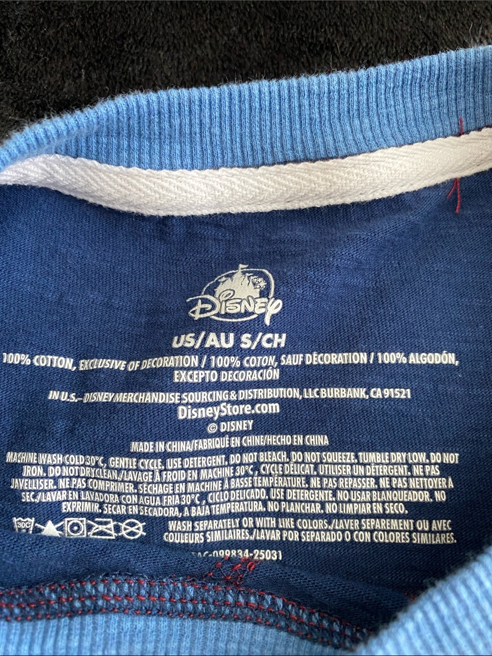 Disney Parks Mickey Mouse America tshirt - Picture 3 of 4